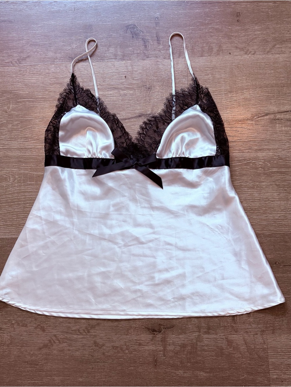 vintage Y2K Je T'adore ivory satin lingerie camisole top size M